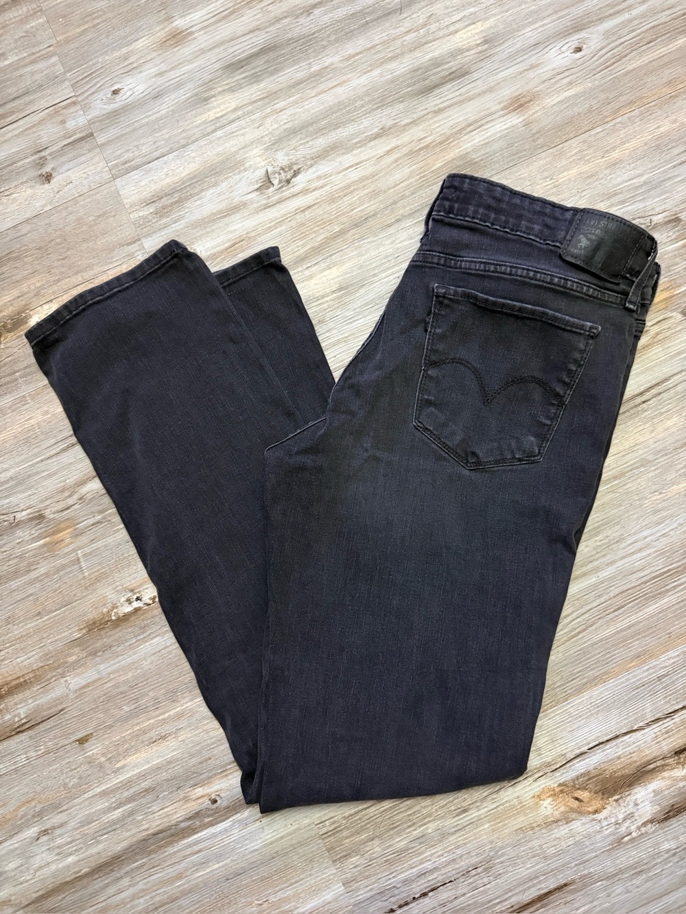 Levi’s Jeans Women’s 32x32 Black 712 Slim Stretch